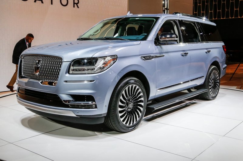 Lincoln Navigator 2019 Black Label