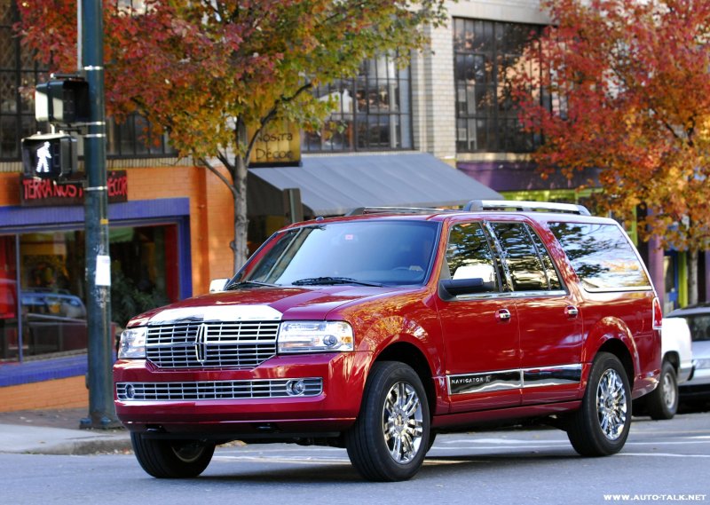Lincoln Navigator 3 поколения