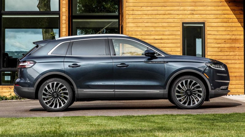 Lincoln Nautilus 2020