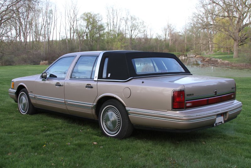 Lincoln Town car 1992