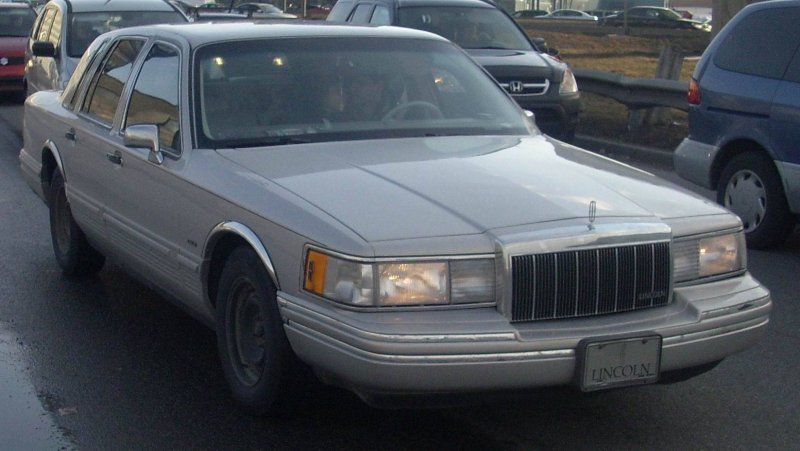 Линкольн Таун кар 1990