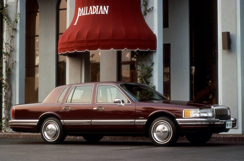 Lincoln Town car 1992