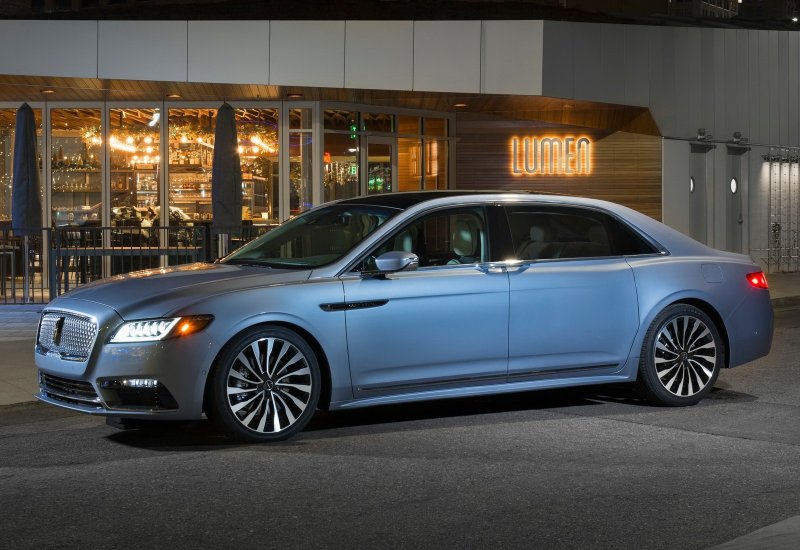 Lincoln Continental 2020