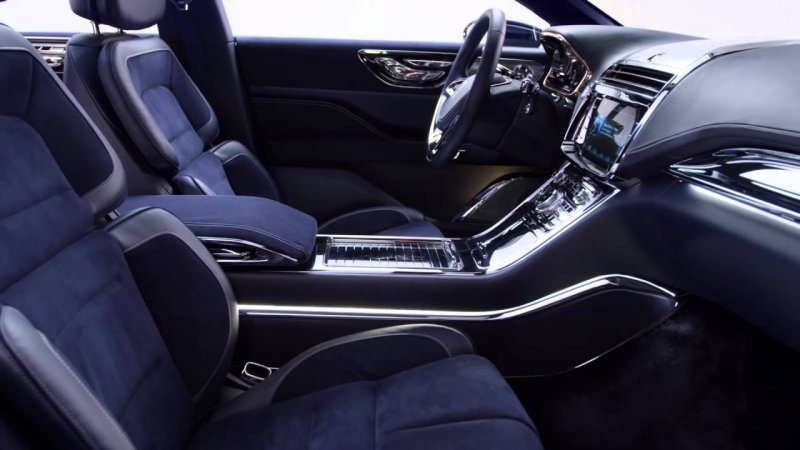 Lincoln Continental 2020 салон