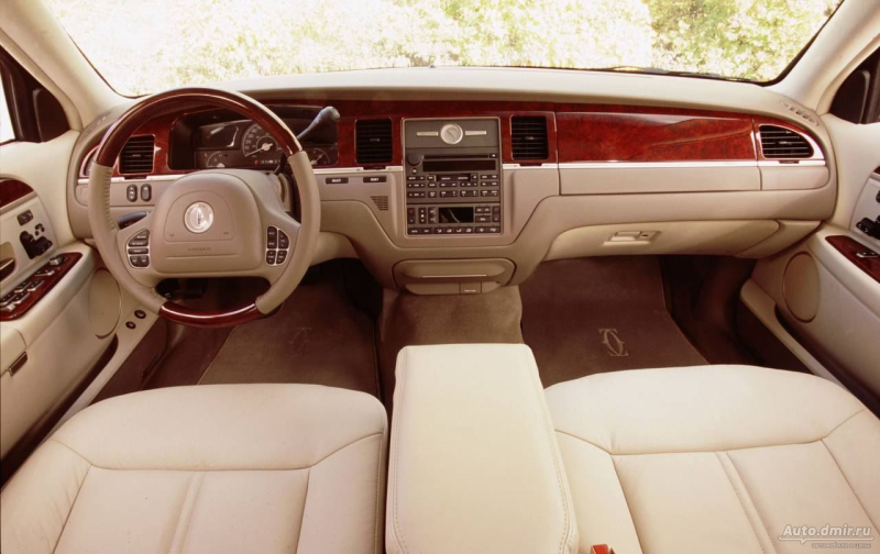 Lincoln Town car 2003