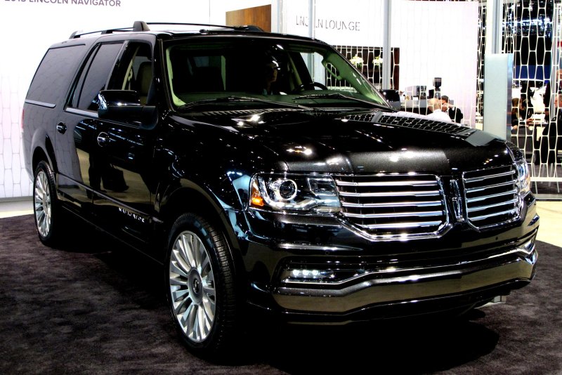 Lincoln Navigator