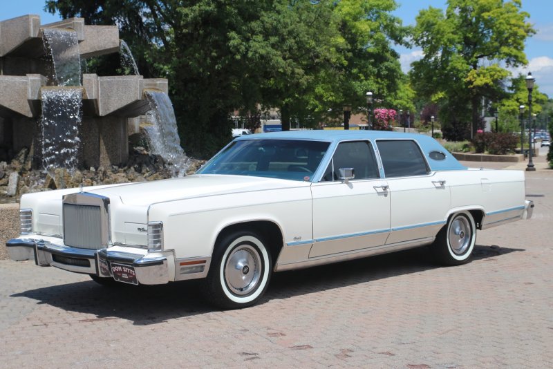 Lincoln Continental 1978