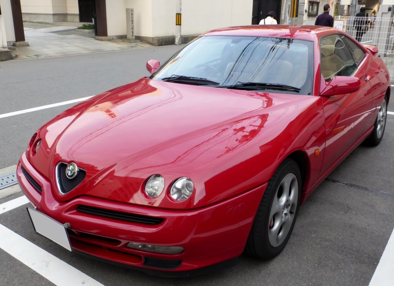 Alfa Romeo GTV v6