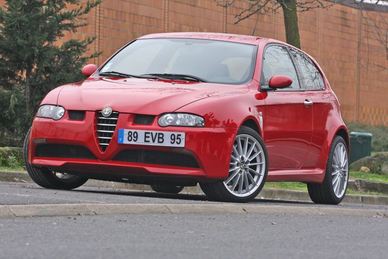 ГУ Alfa Romeo 147