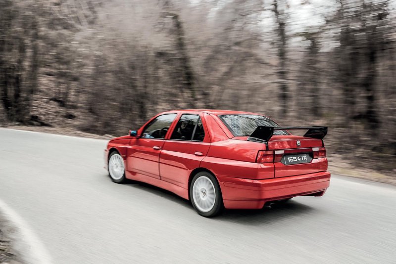 Alfa Romeo 155