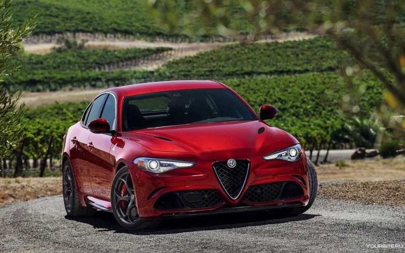 Машина Alfa Romeo Giulia