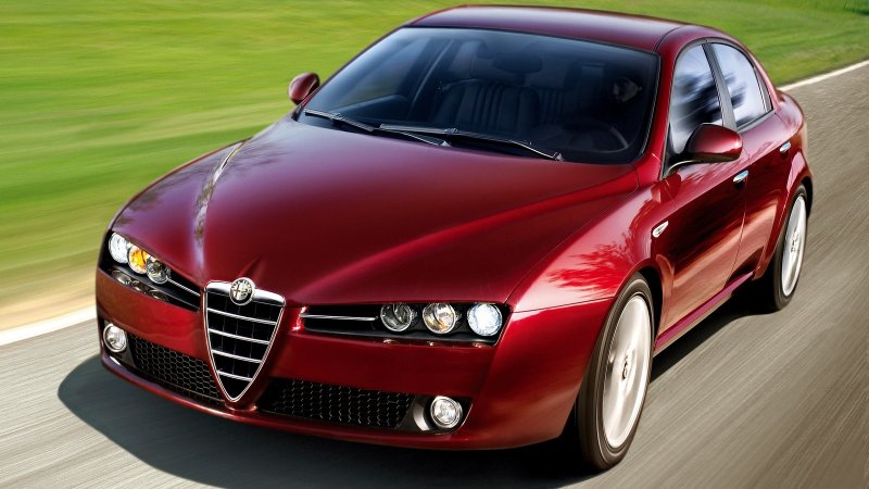 Машина Alfa Romeo 159