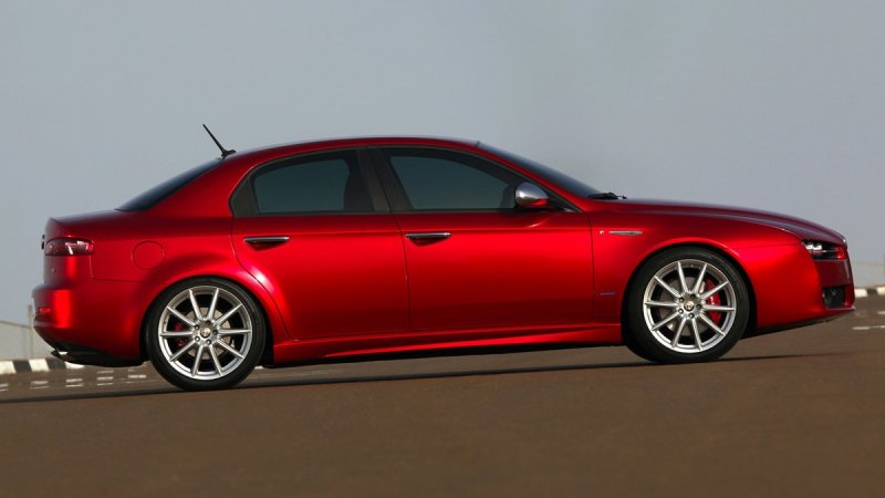 Alfa Romeo 159 Red