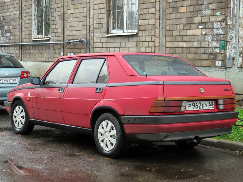 Alfa Romeo 75 Transformer