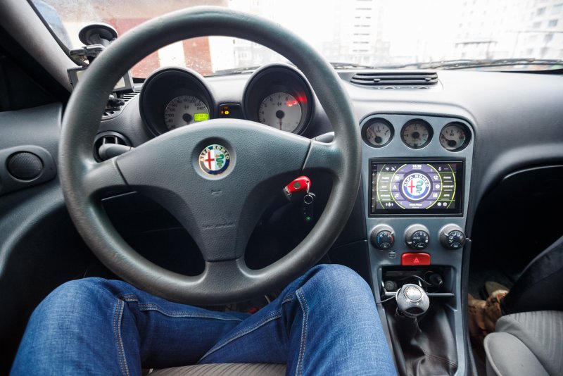 Alfa Romeo 156 2 din магнитола