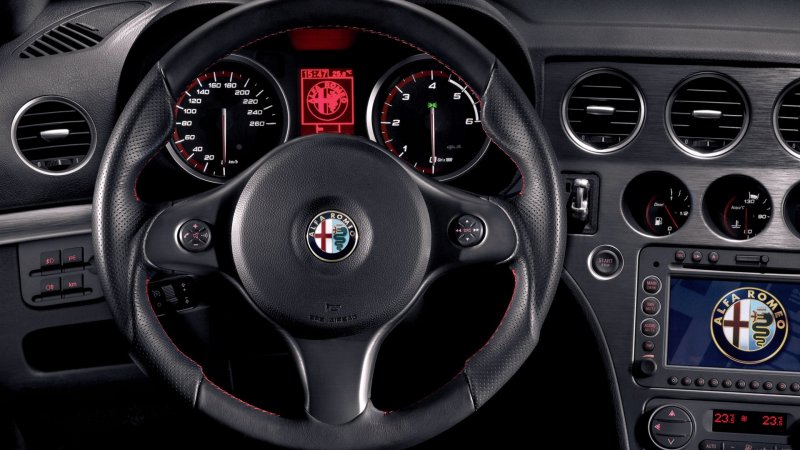 Alfa Romeo 159 ti салон