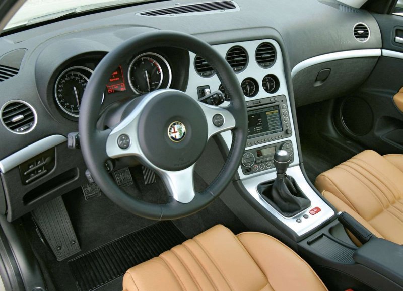 Alfa Romeo 159 салон