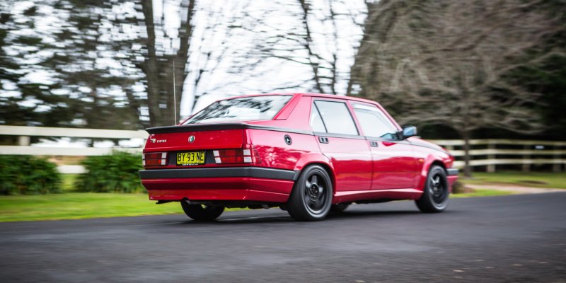 Alfa Romeo 75 Twin Spark