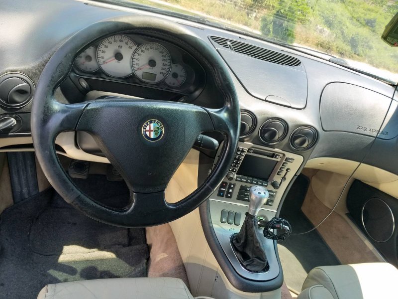Alfa Romeo 166 салон