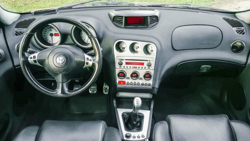 Alfa Romeo 156 салон