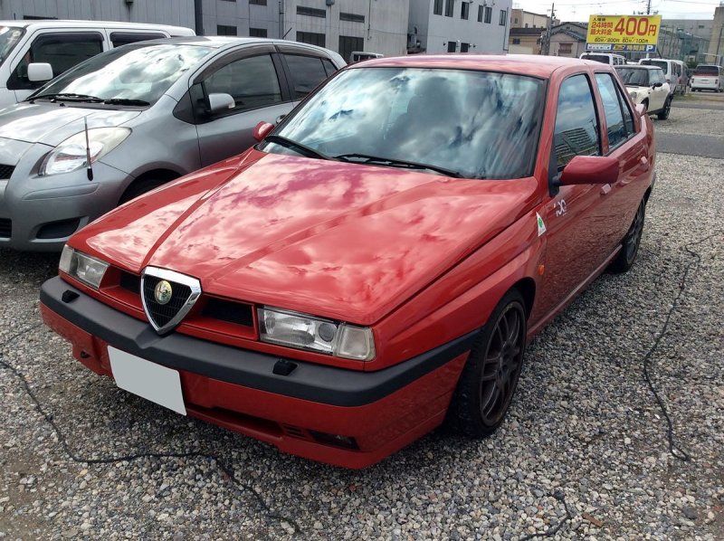 Alfa Romeo 155