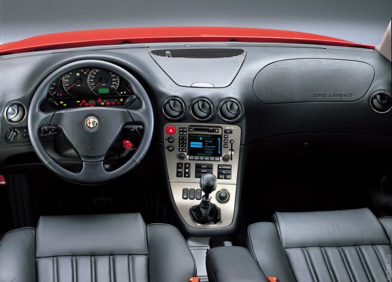 Alfa Romeo 166 салон