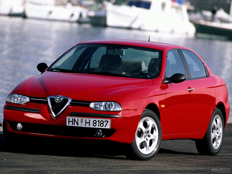 Alfa Romeo 156 седан