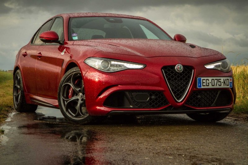 Alfa Romeo Romeo Giulia