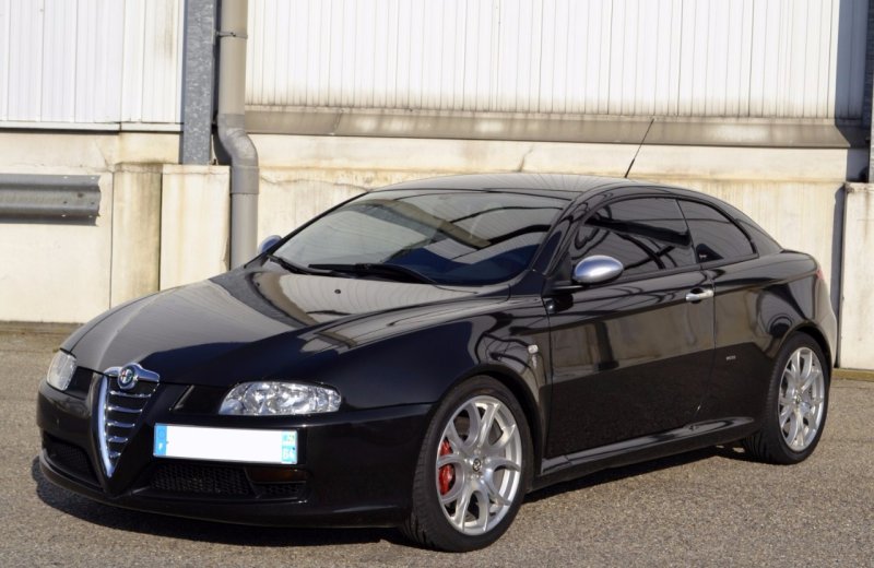 Alfa Romeo gt Black