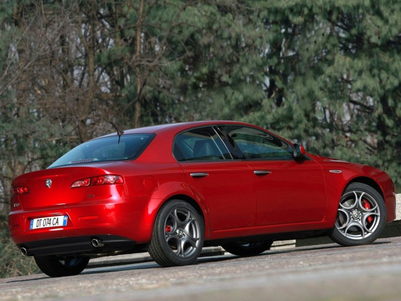 Alfa Romeo 159 седан