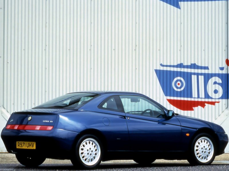Alfa Romeo Coupe 1995