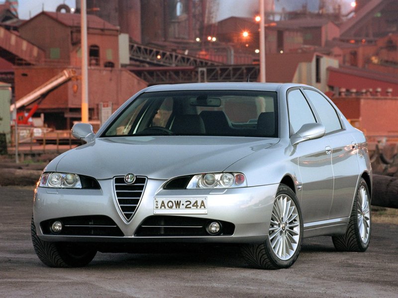 Alfa Romeo 166