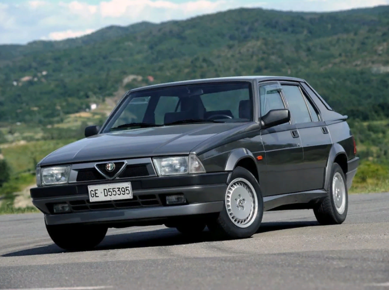 Alfa Romeo 75 1.6