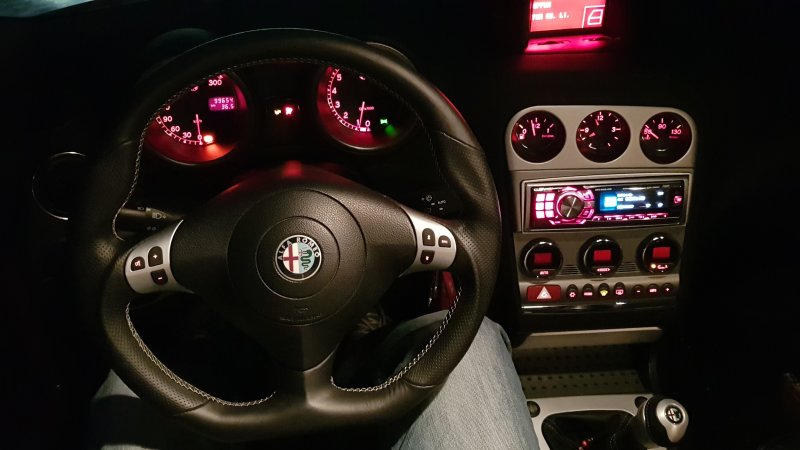 Alfa Romeo 156 spidometras