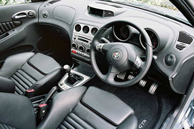 Alfa Romeo 156 Interior