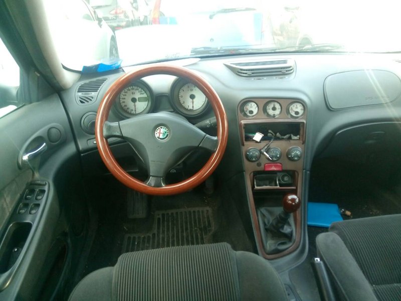 Alfa Romeo 156 салон