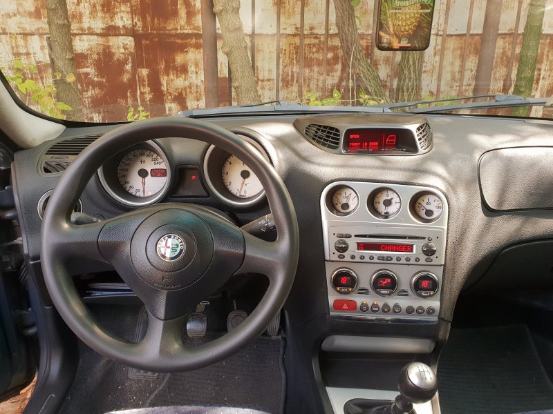 Alfa Romeo 156 2002 салон