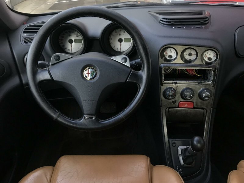 Alfa Romeo 156 черная