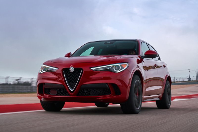 Alfa Romeo Stelvio 2018