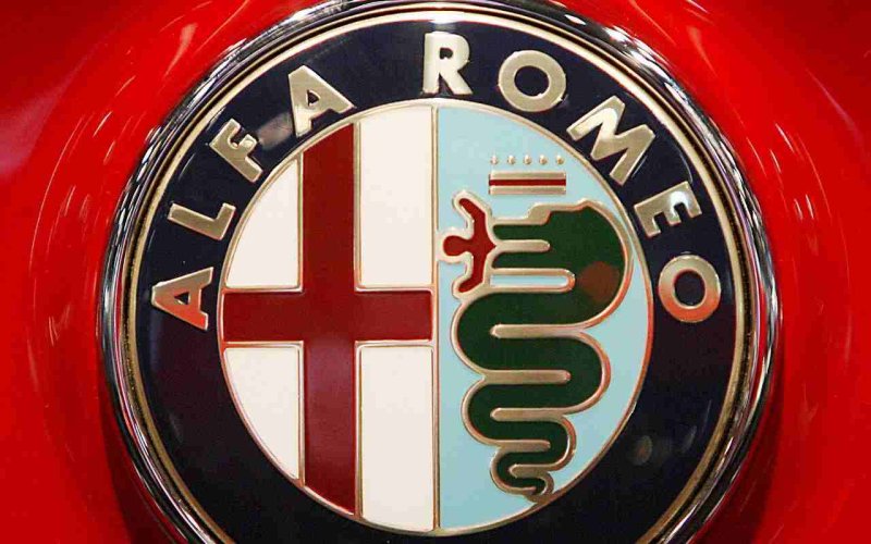 Значок марки Альфа Ромео