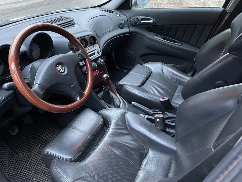 Alfa Romeo 156 ti салон