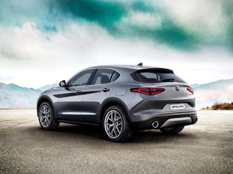 Alfa Romeo Stelvio 2022