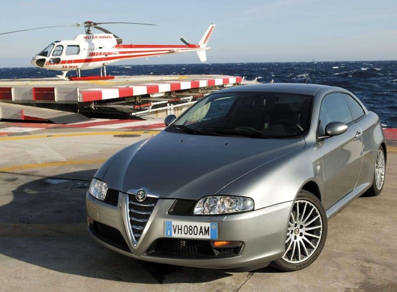 Alfa Romeo gt 2003