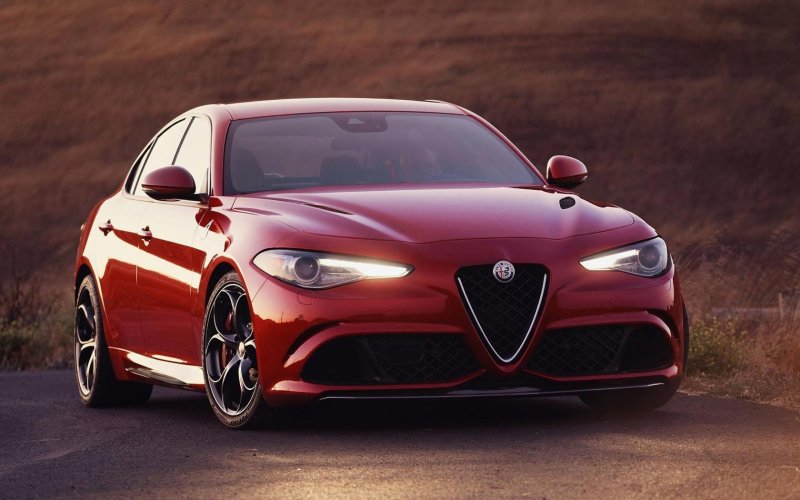 Машина Alfa Romeo Giulia