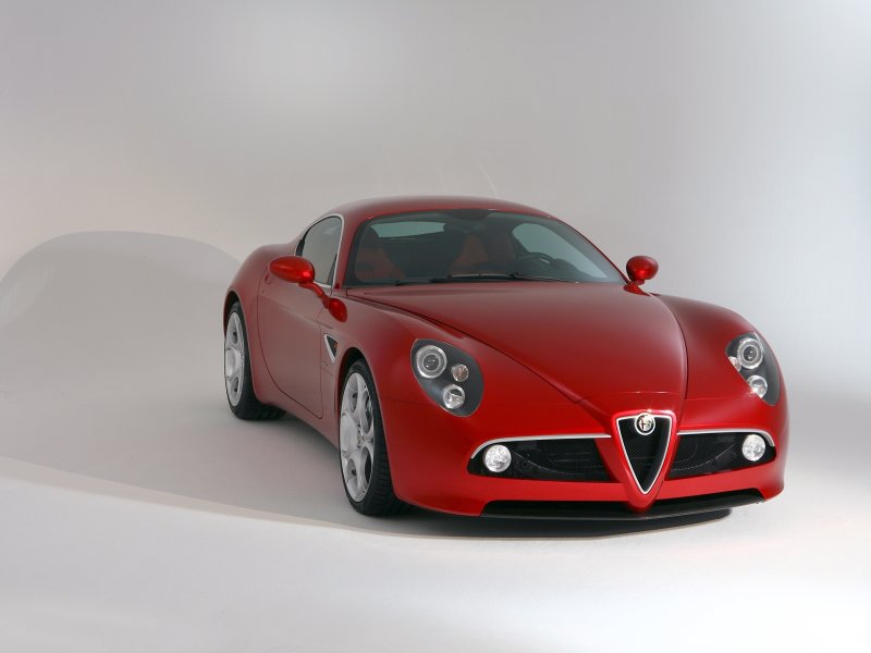 Alfa Romeo 8 c модель