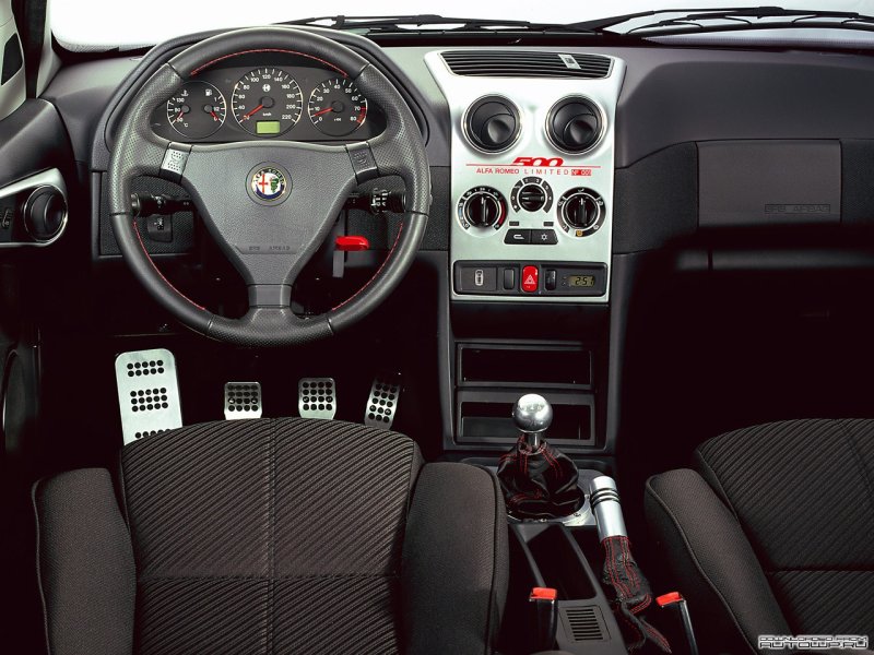 Alfa Romeo 145