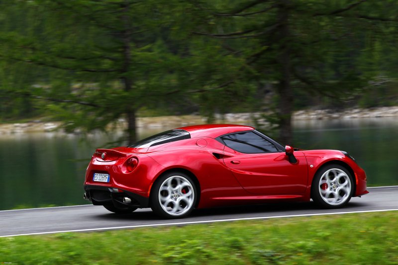 Alfa Romeo 4c (960) 2013