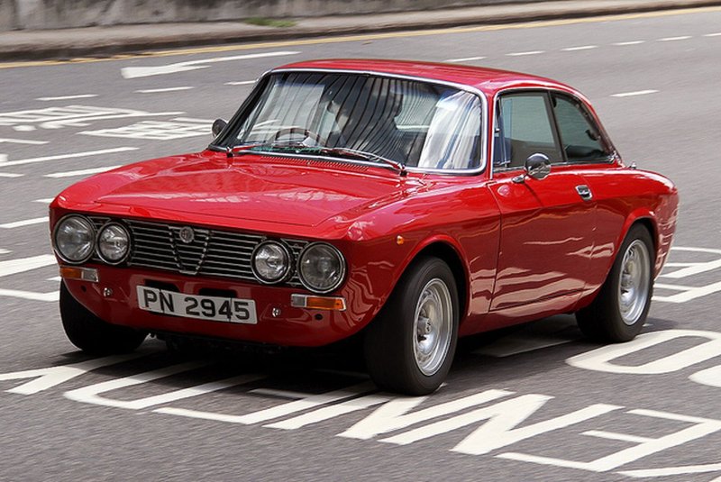 Alfa Romeo 2000 GTV