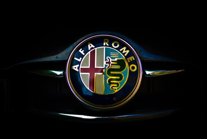 Alfa Romeo logo