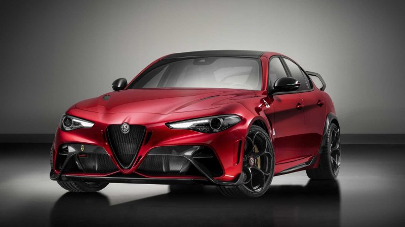 Alfa Romeo Giulia gt 2021